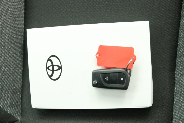 Toyota Aygo X - 1.0 VVT-i MT Play 11