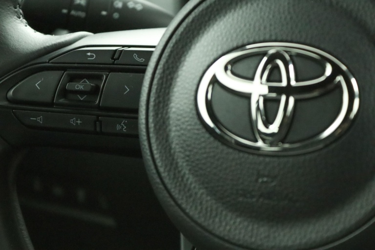 Toyota Aygo X - 1.0 VVT-i MT Play 19