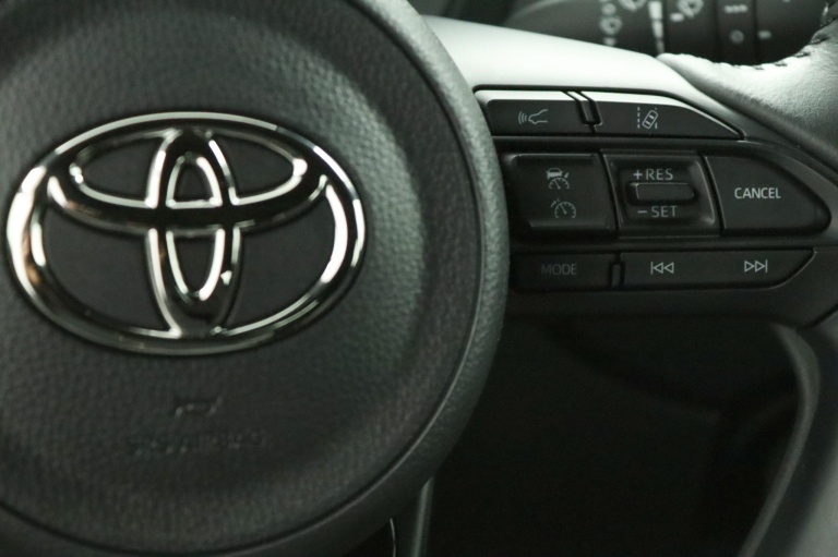 Toyota Aygo X - 1.0 VVT-i MT Play 21