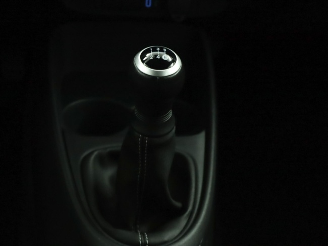 Toyota Aygo X - 1.0 VVT-i MT Play