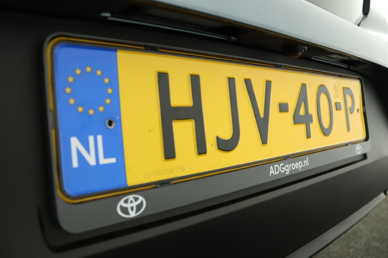 Toyota Aygo X - 1.0 VVT-i MT Play 39