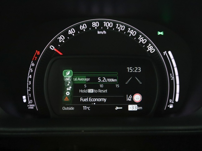 Toyota Aygo X - 1.0 VVT-i MT Play