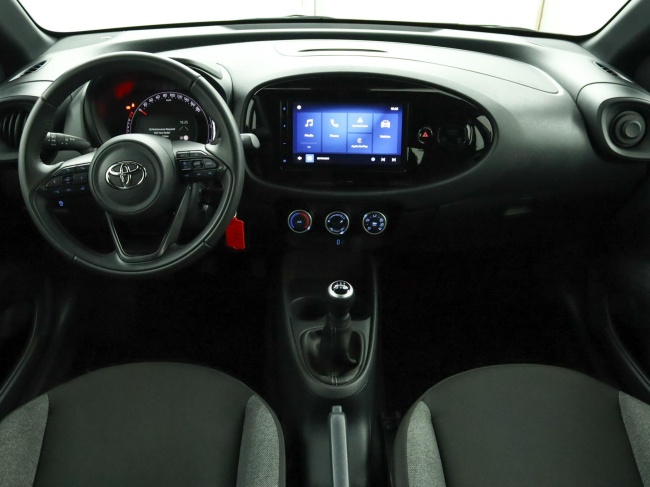 Toyota Aygo X - 1.0 VVT-i MT Play