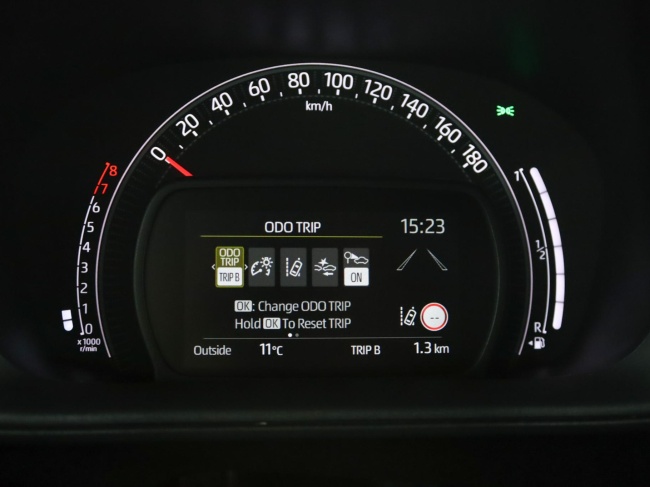 Toyota Aygo X - 1.0 VVT-i MT Play