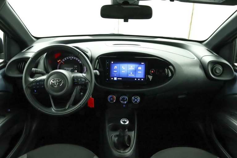Toyota Aygo X - 1.0 VVT-i MT Play 56