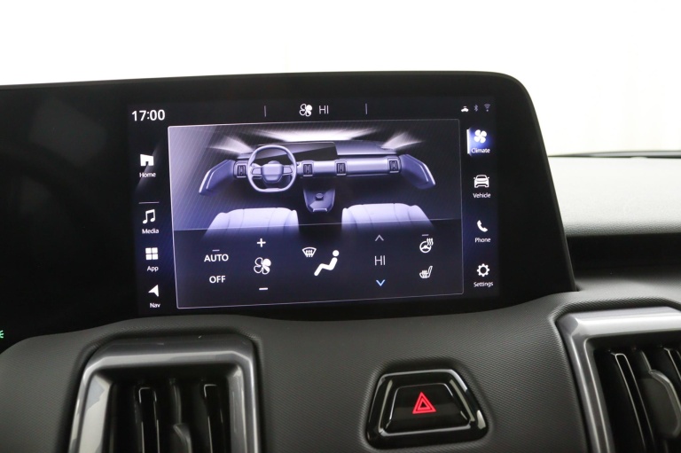 Toyota Urban Cruiser - Executive 61 kWh 19