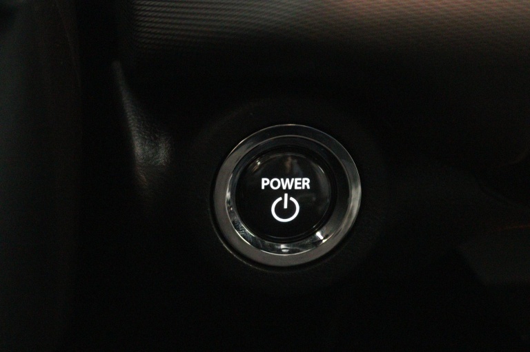 Toyota Urban Cruiser - Executive 61 kWh 28