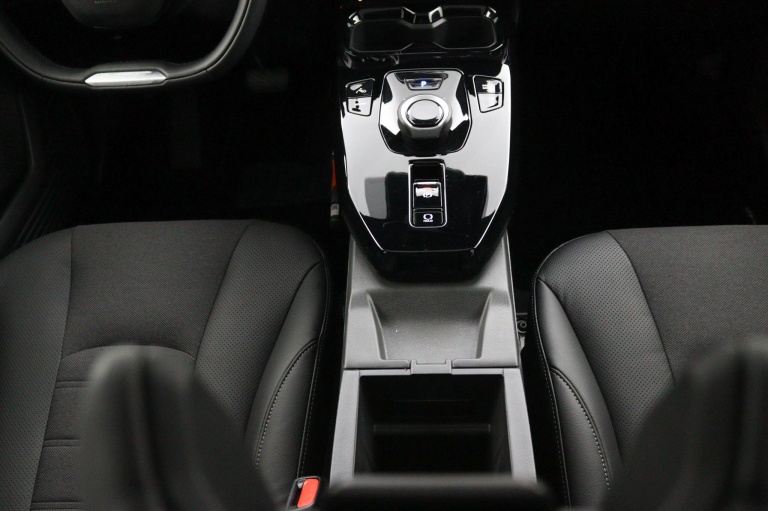 Toyota Urban Cruiser - Executive 61 kWh 30