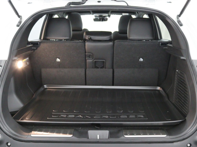 Toyota Urban Cruiser - Executive 61 kWh