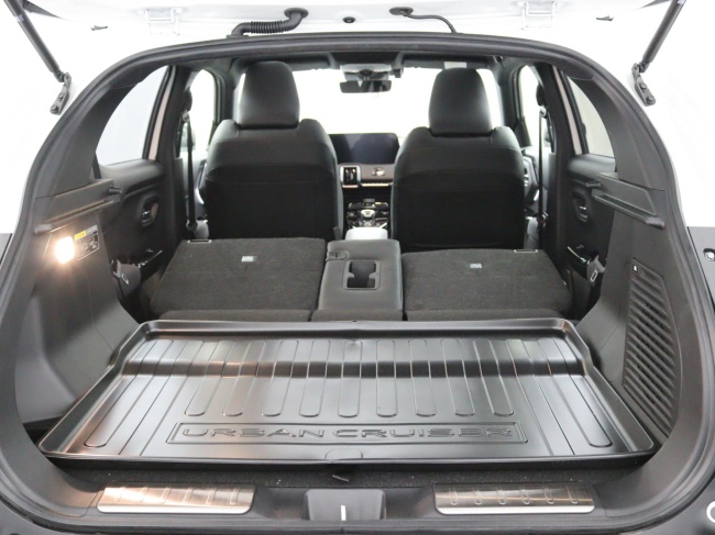 Toyota Urban Cruiser - Executive 61 kWh