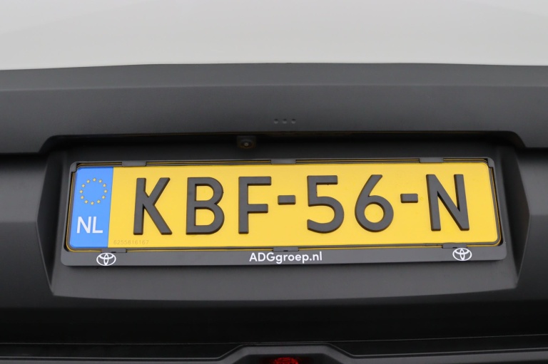 Toyota Urban Cruiser - Executive 61 kWh 42