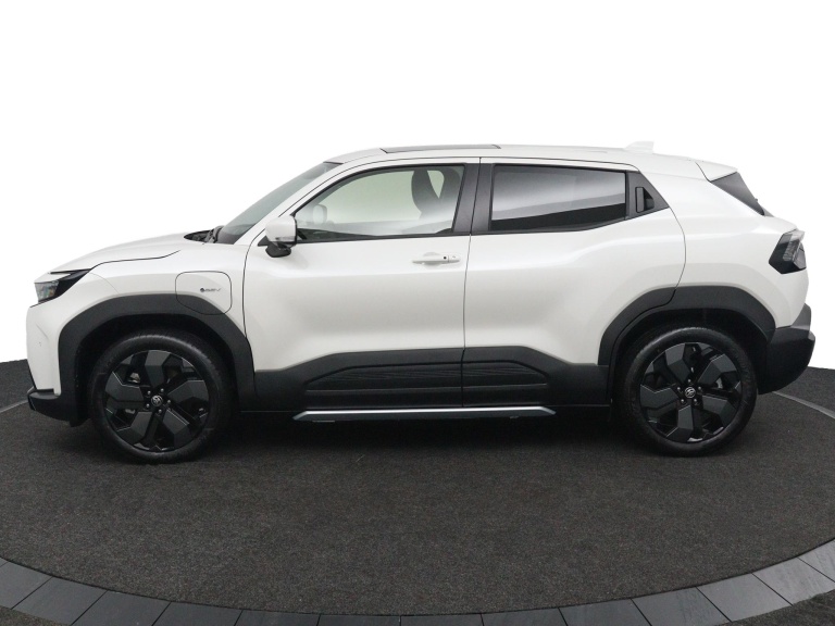 Toyota Urban Cruiser - Executive 61 kWh 5