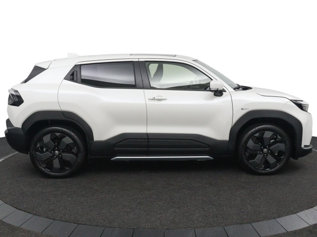 Toyota Urban Cruiser - Executive 61 kWh