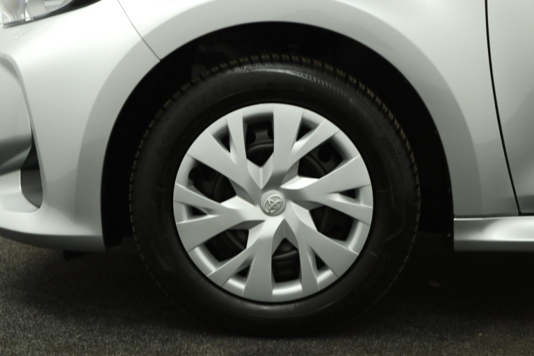 Toyota Yaris - 1.5 VVT-i Active 37