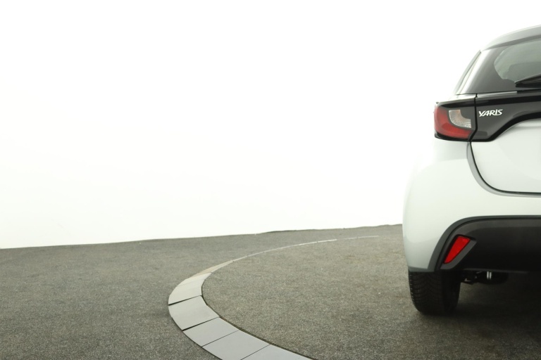 Toyota Yaris - 1.5 VVT-i Active 39