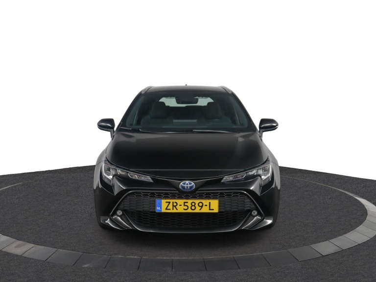 Toyota Corolla Touring Sports - 1.8 Hybrid First Edition 16