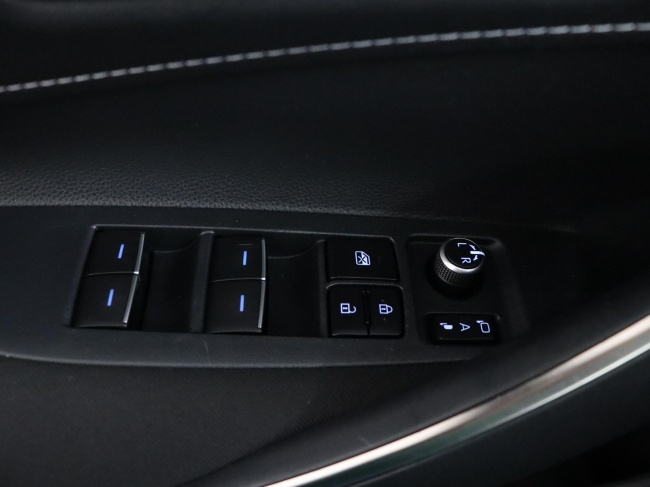 Toyota Corolla Touring Sports - 1.8 Hybrid First Edition