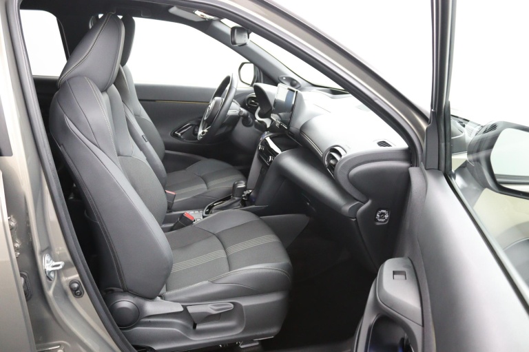 Toyota Yaris Cross - 1.5 Hybrid Adventure 11