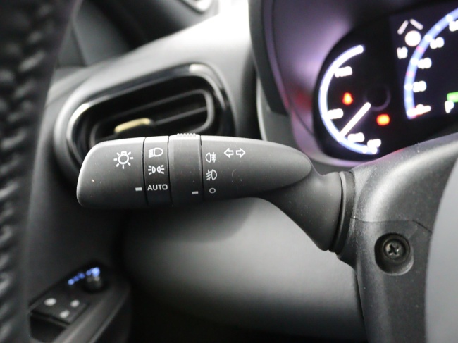 Toyota Yaris Cross - 1.5 Hybrid Adventure