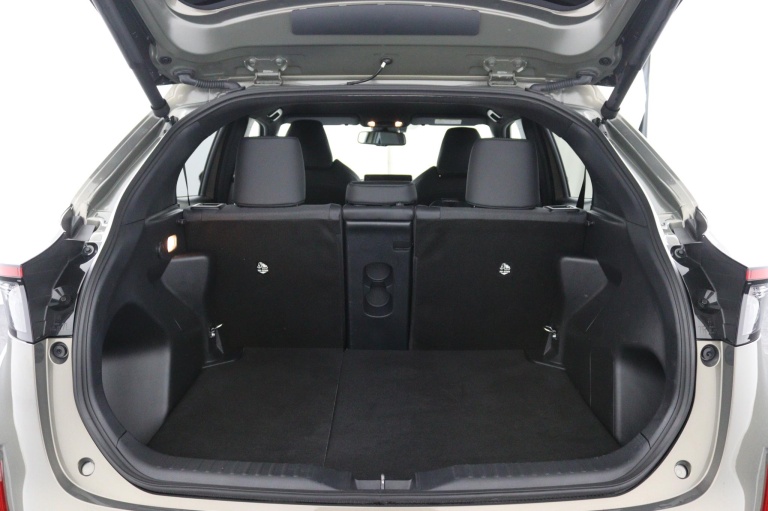 Toyota Yaris Cross - 1.5 Hybrid Adventure 29