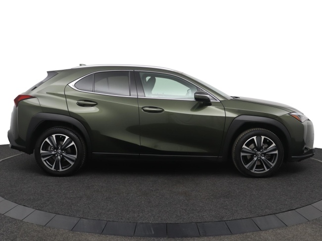 Lexus UX - 250h Business Line