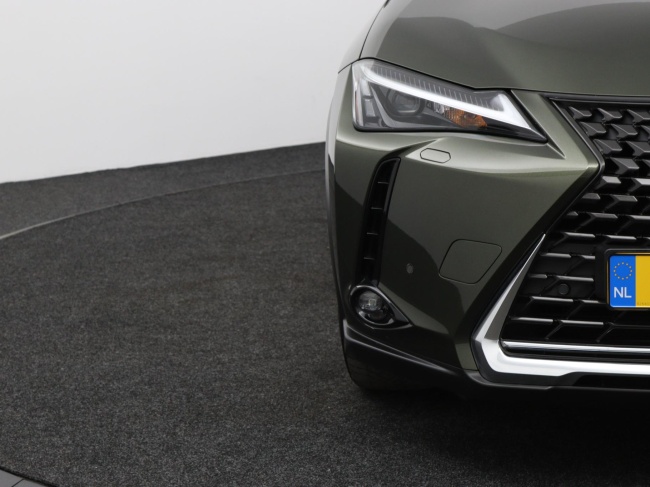 Lexus UX - 250h Business Line