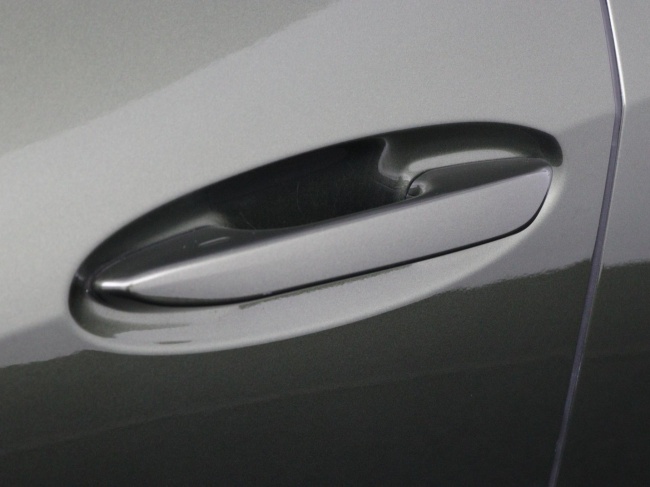 Lexus UX - 250h Business Line