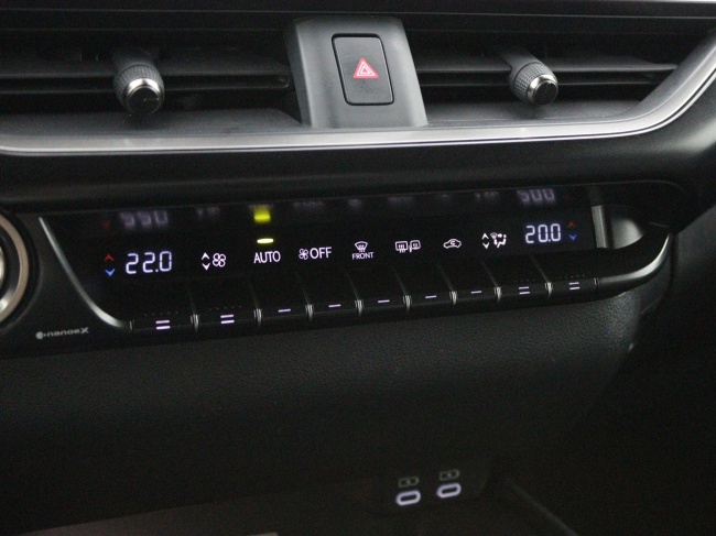 Lexus UX - 250h Business Line