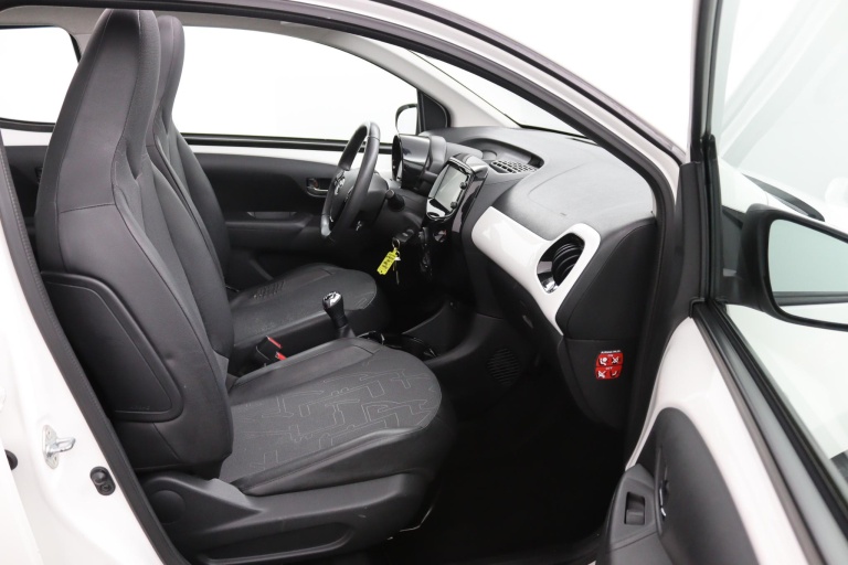 Toyota Aygo - 1.0 VVT-i x-wave 10