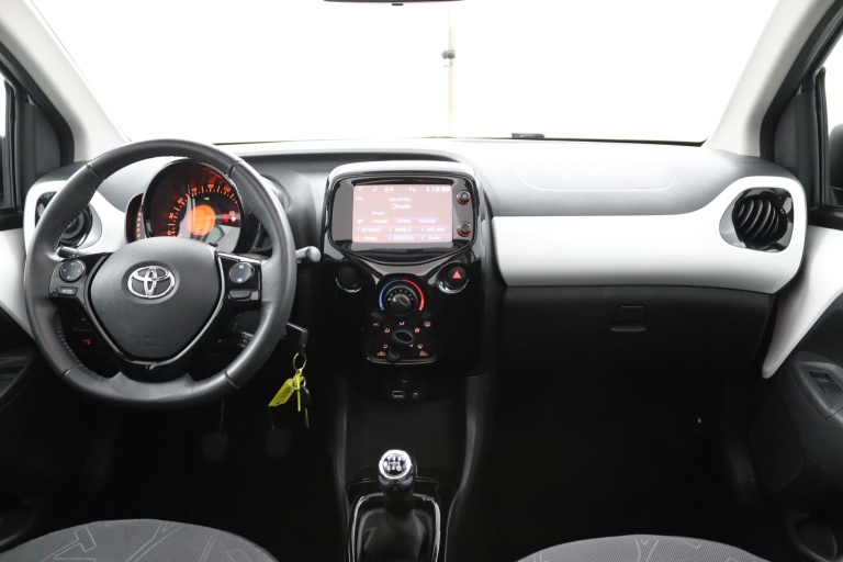 Toyota Aygo - 1.0 VVT-i x-wave 11