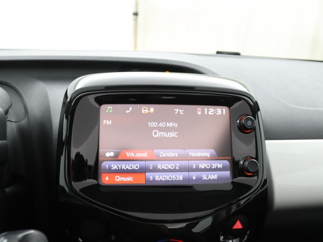 Toyota Aygo - 1.0 VVT-i x-wave