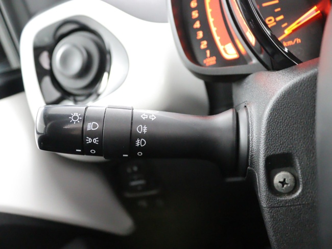 Toyota Aygo - 1.0 VVT-i x-wave