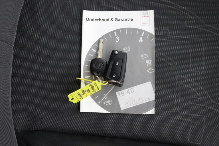 Toyota Aygo - 1.0 VVT-i x-wave 25