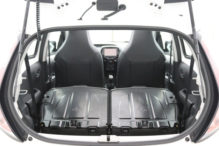 Toyota Aygo - 1.0 VVT-i x-wave 29