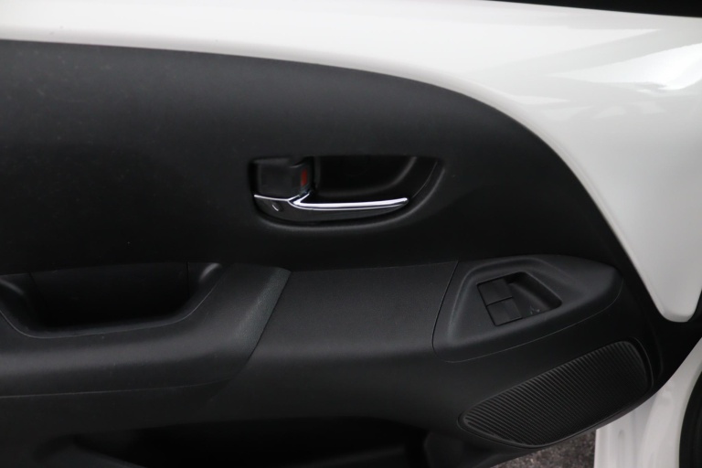 Toyota Aygo - 1.0 VVT-i x-wave 31