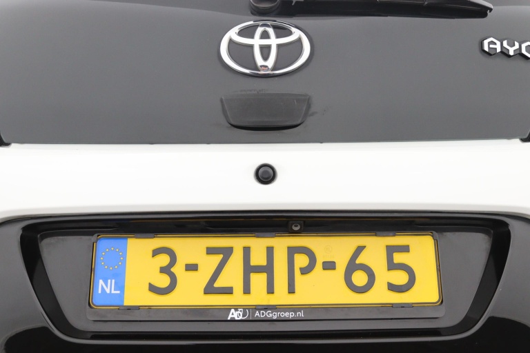 Toyota Aygo - 1.0 VVT-i x-wave 37