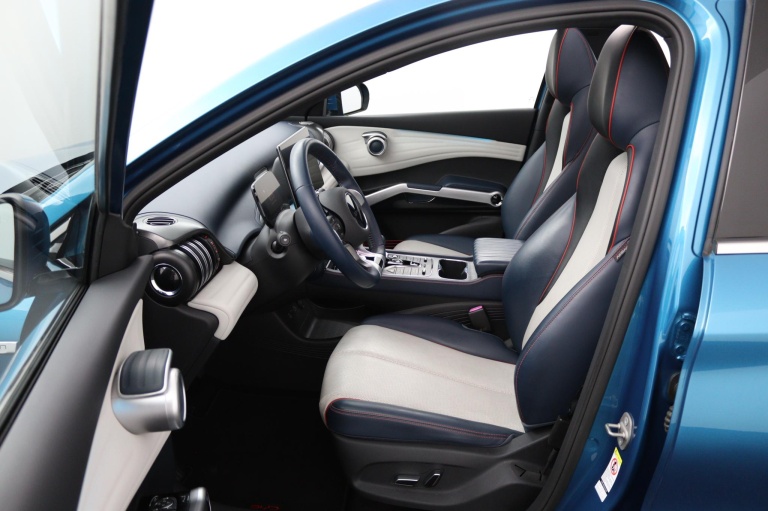 BYD ATTO 3 - Comfort 60 kWh 13