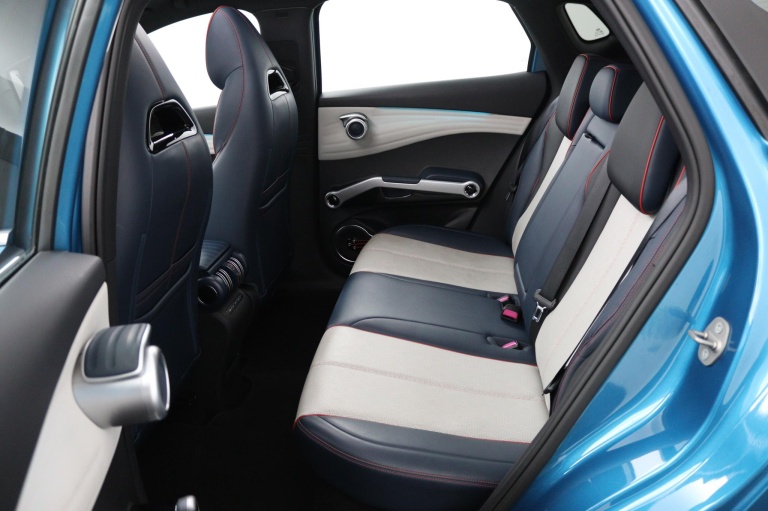 BYD ATTO 3 - Comfort 60 kWh 14