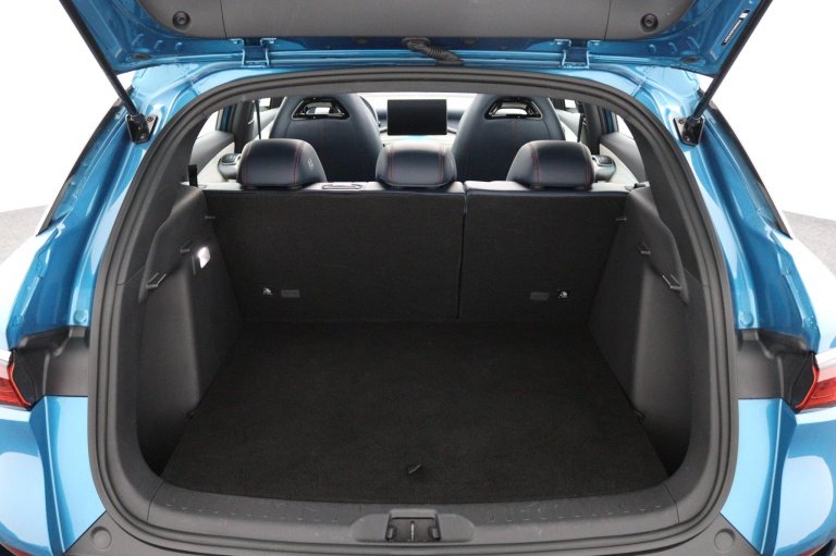 BYD ATTO 3 - Comfort 60 kWh 18