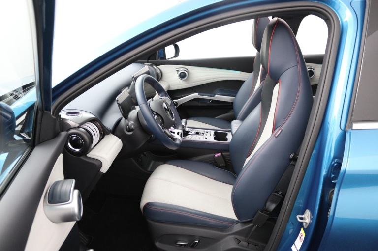 BYD ATTO 3 - Comfort 60 kWh 14