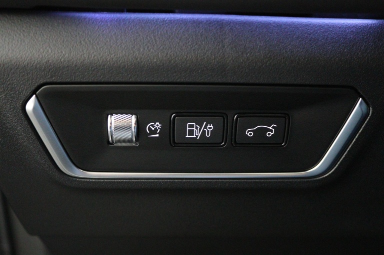 Lynk & Co 01 - 1.5 27