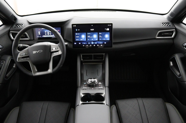 BYD ATTO 2 DM-i Boost 4