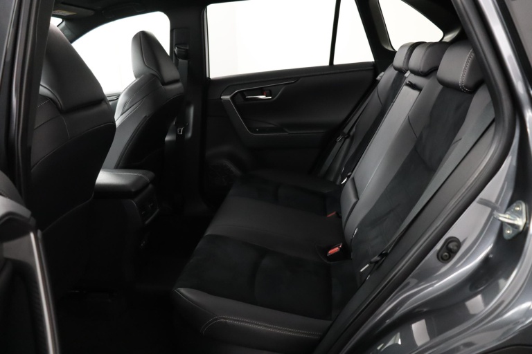 Toyota RAV4 - 2.5 Plug-in Hybrid AWD GR SPORT 18