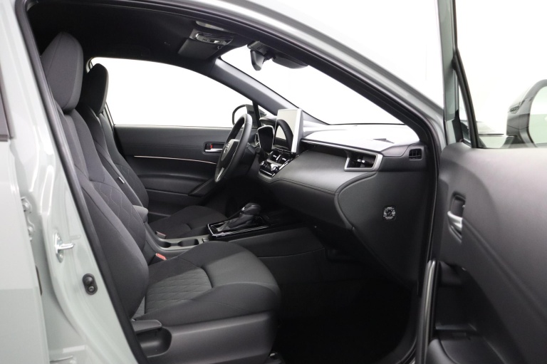 Toyota Corolla Cross - Hybrid 140 Dynamic 19