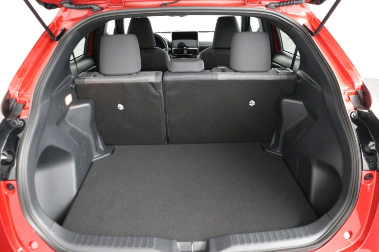 Toyota Yaris Cross - 1.5 Hybrid 115 Dynamic 23