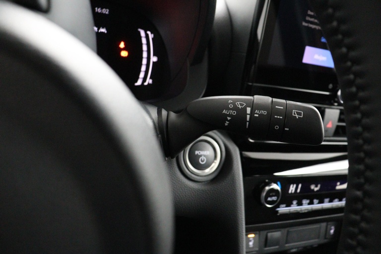 Toyota Yaris Cross - 1.5 Hybrid 115 Dynamic 31