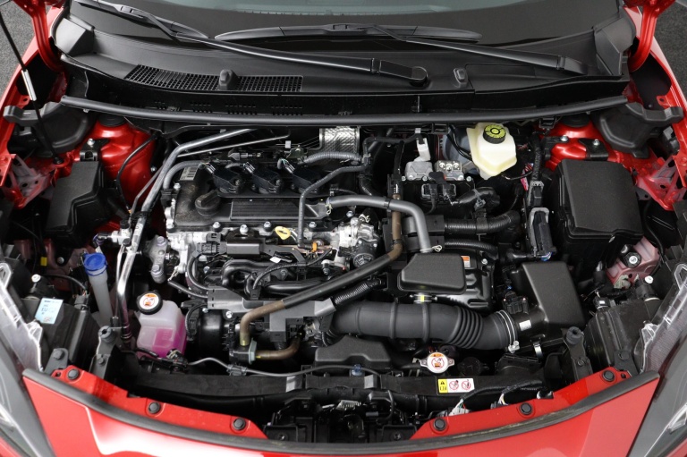 Toyota Yaris Cross - 1.5 Hybrid 115 Dynamic 33