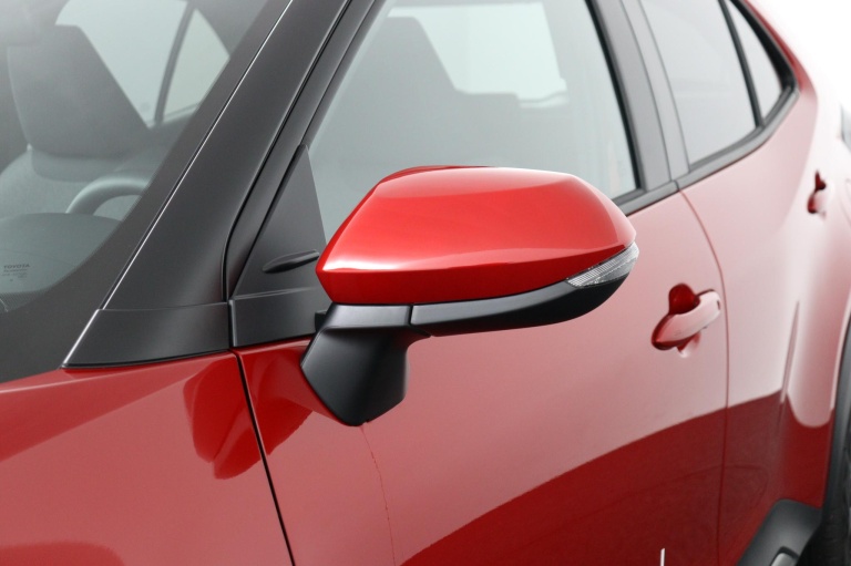 Toyota Yaris Cross - 1.5 Hybrid 115 Dynamic 35