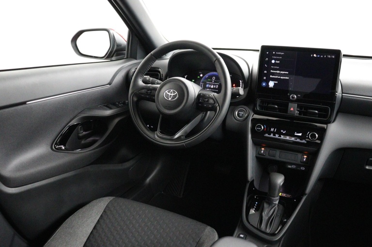 Toyota Yaris Cross - 1.5 Hybrid 115 Dynamic 52