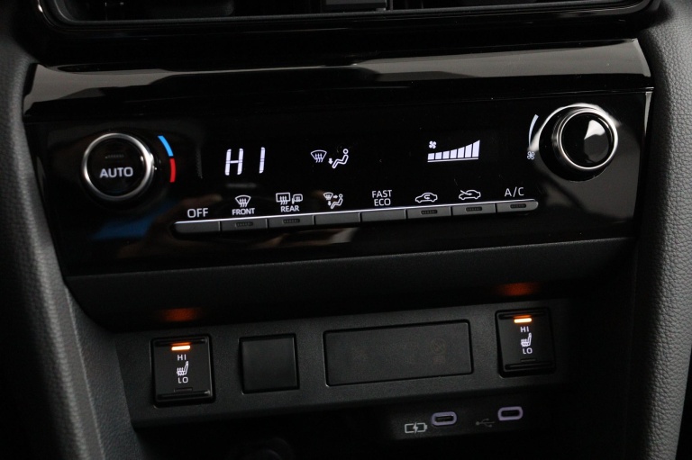 Toyota Yaris Cross - 1.5 Hybrid 115 Dynamic 7